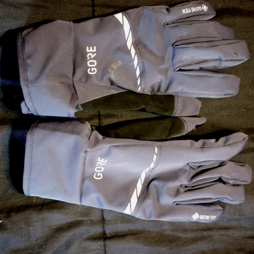 GORE-TEX SUEDE/LEATHER FINGER TIPS